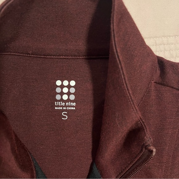 Title Nine Burgundy Zip-Front Mini Dress nwot - Picture 2 of 6